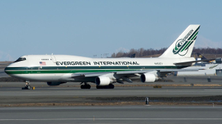 Evergreen International Boeing 747-400 N493EV
