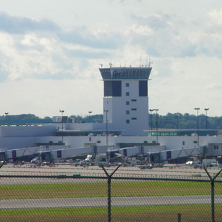 Cincinnati/Northern Kentucky International Airport (Hebron, Kentucky)