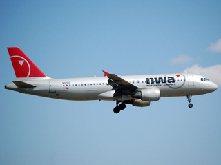 CLT 3-29-09 N321US