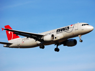 CLT 12-13-08 N345NW