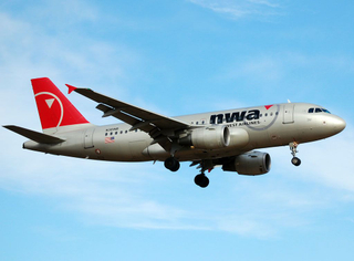 CLT 11-22-08 N361NB