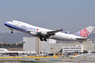 B-18715 LAX