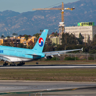 Korean A380 Lands at LAX