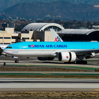 Korean Air Cargo Boeing 777