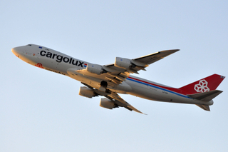 LX-VCI 747-800 LAX