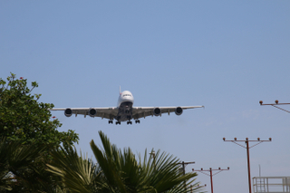 Image: British Airways A380-800 Landing - Plane Watching at In-N-Out Burger near LAX (Los Angeles International Airport) - Tuesday June 21, 2016