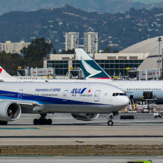 ANA Boeing 777 at LAX