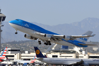 PH-BFE LAX