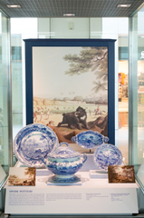 Image: Installation view of "From Print to Plate: Views of the East on Transferware"