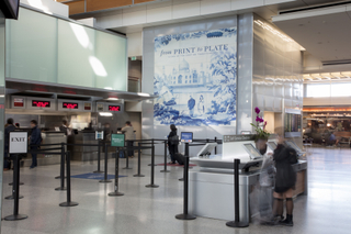 Image: Installation view of "From Print to Plate: Views of the East on Transferware"