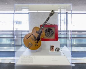 Image: Installation view of "Life and Style in the Age of Art Deco"
