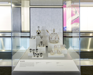 Image: Installation view of "Life and Style in the Age of Art Deco"