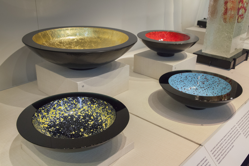 Image: Installation view of "Studio Glass, The Art of Marvin Lipofsky, Richard Marquis, John Lewis and Elin Christopherson"