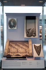Image: Installation view of "Lace: A Sumptuous History (1600s-1900s)"