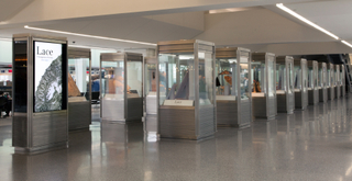 Image: Installation view of "Lace: A Sumptuous History (1600s-1900s)"
