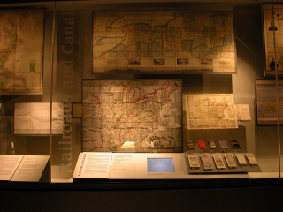 Image: Installation view of "Mapping America"