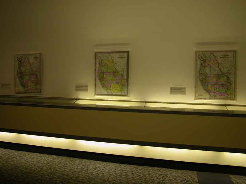 Image: Installation view of "Mapping America"