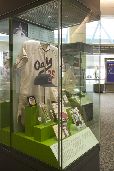 Image: Installation view of "Baseball by the Bay: San Francisco, Oakland, and the National Pastime"