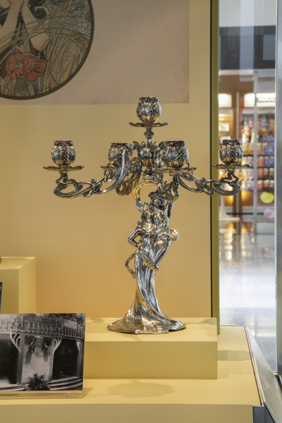 Image: Installation view of "The Allure of Art Nouveau:1890-1914"