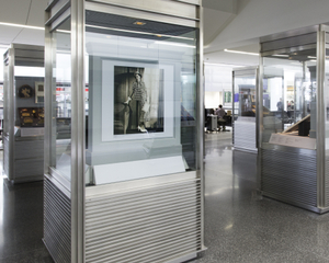 Image: Installation view of "Essential Style: Antique and Vintage Handbags"