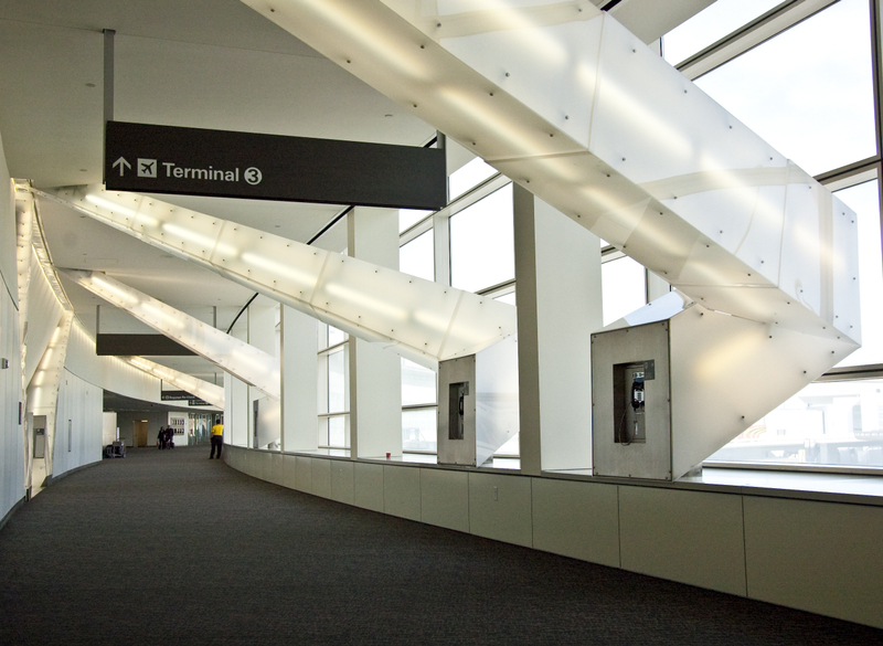 Image: Light Beams for the Sky of A Transfer Corridor