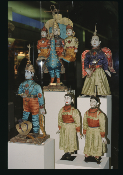 Image: Installation view of "A World View of Puppets"