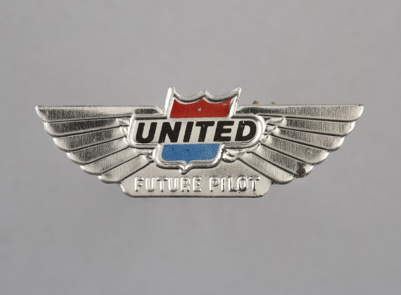 Image: children's souvenir wings: United Air Lines, Future Pilot