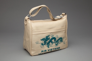 Image: airline bag: Air Vietnam