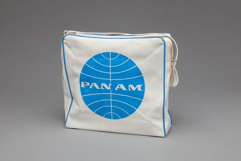 Image: airline bag: Pan American World Airways