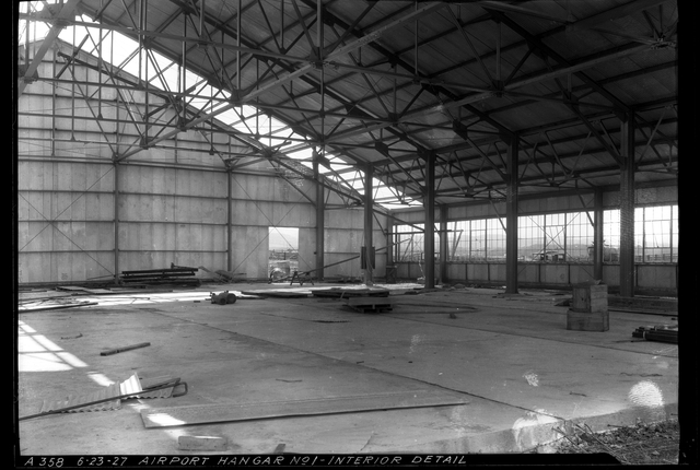 Negative: Mills Field Municipal Airport of San Francisco, Hangar No. 1