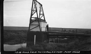 Image: negative: Mills Field Municipal Airport of San Francisco, pump house