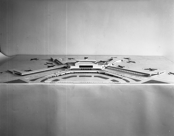 Negative: San Francisco Airport, Terminal Building architectural model