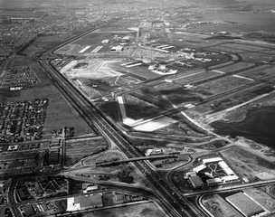 Image: negative: San Francisco International Airport (SFO), aerial