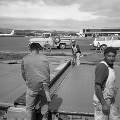Image: negative: San Francisco International Airport (SFO), United Air Lines service center construction