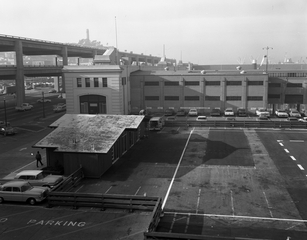 negative: SFO Helicopter Airlines, downtown San Francisco heliport