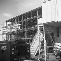 Image: negative: San Francisco International Airport (SFO), Delta Air Lines building construction