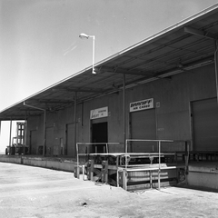 Image: negative: San Francisco International Airport (SFO), cargo and freight building