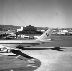 Image: negative: San Francisco International Airport (SFO), aerial, Central Terminal, American Airlines, Boeing 747-100