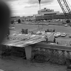 Image: negative: San Francisco International Airport (SFO), road construction