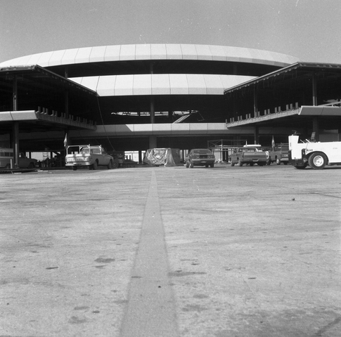 Objects | photograph: San Francisco International Airport (SFO), South ...