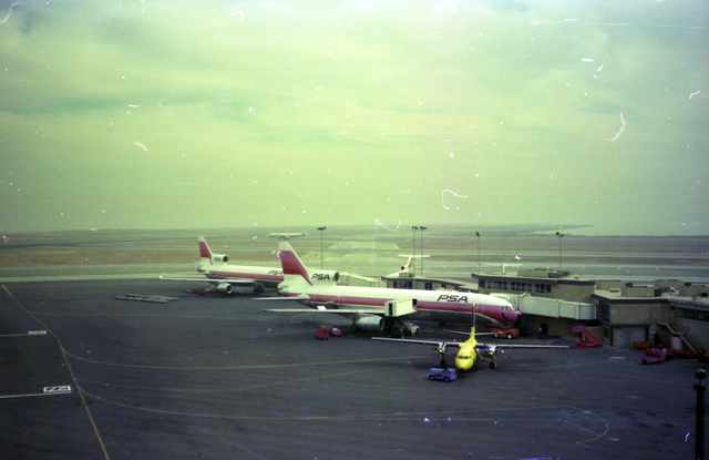 Negative: San Francisco International Airport (SFO), Concorde
