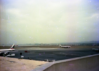 Image: negative: San Francisco International Airport (SFO), Concorde