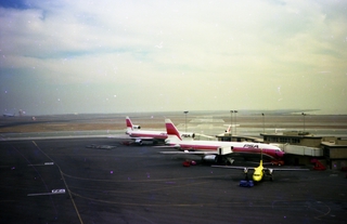 Image: negative: San Francisco International Airport (SFO), Pacific Southwest Airlines (PSA), Lockheed L-1011