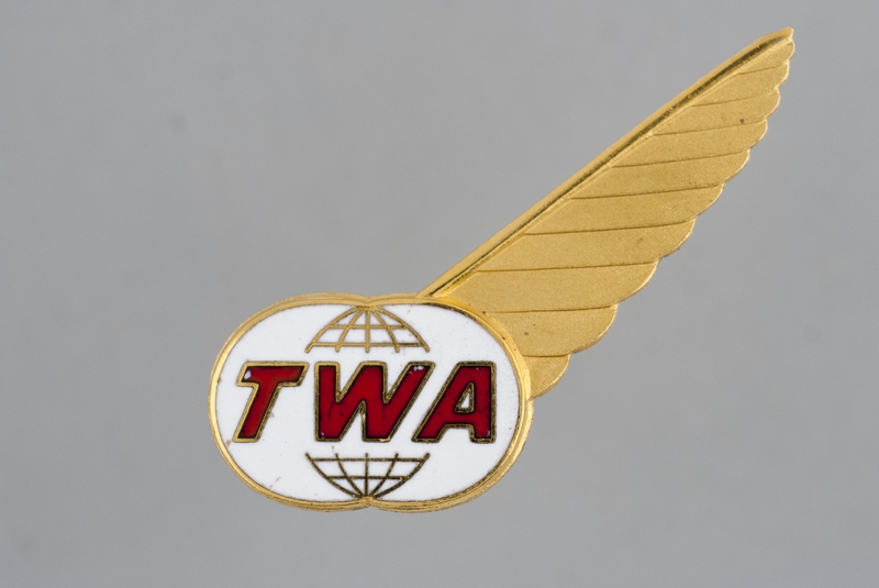 Image: stewardess wings: TWA (Trans World Airlines)