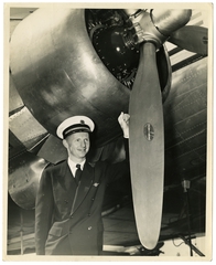 Image: photograph: Pan American Airways, Douglas DC-3, Captain Roger Sherron, Jr.