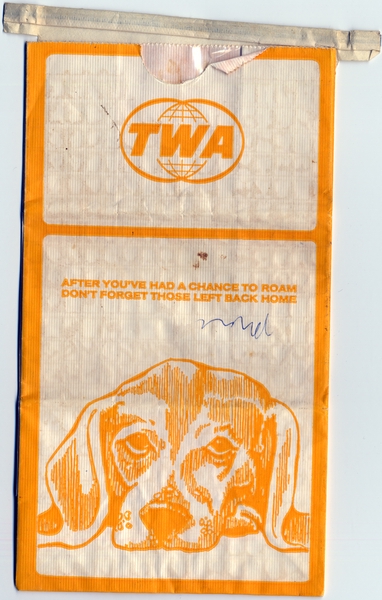 Image: airsickness / doggie bag: TWA (Trans World Airlines)