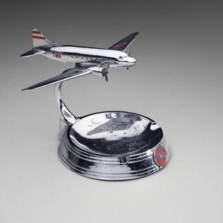 Image #3: ashtray: Transcontinental & Western Air (TWA), Douglas DC-3