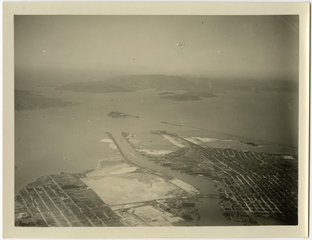 Image: photograph: San Francisco Bay Area aerial, Alameda
