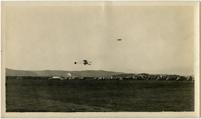 Photograph: Curtiss Model D, 1911 Aviation Meet, Tanforan