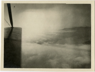 Image: photograph: San Francisco Bay Area aerial, Bay and fog
